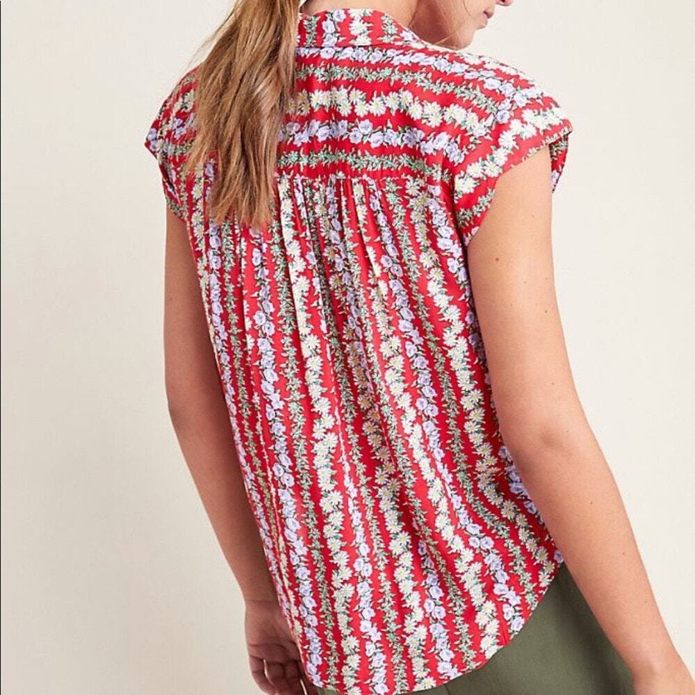 Anthropologie 49 of 52 Conversations Red Floral Colloquial Top - Picture 2 of 6